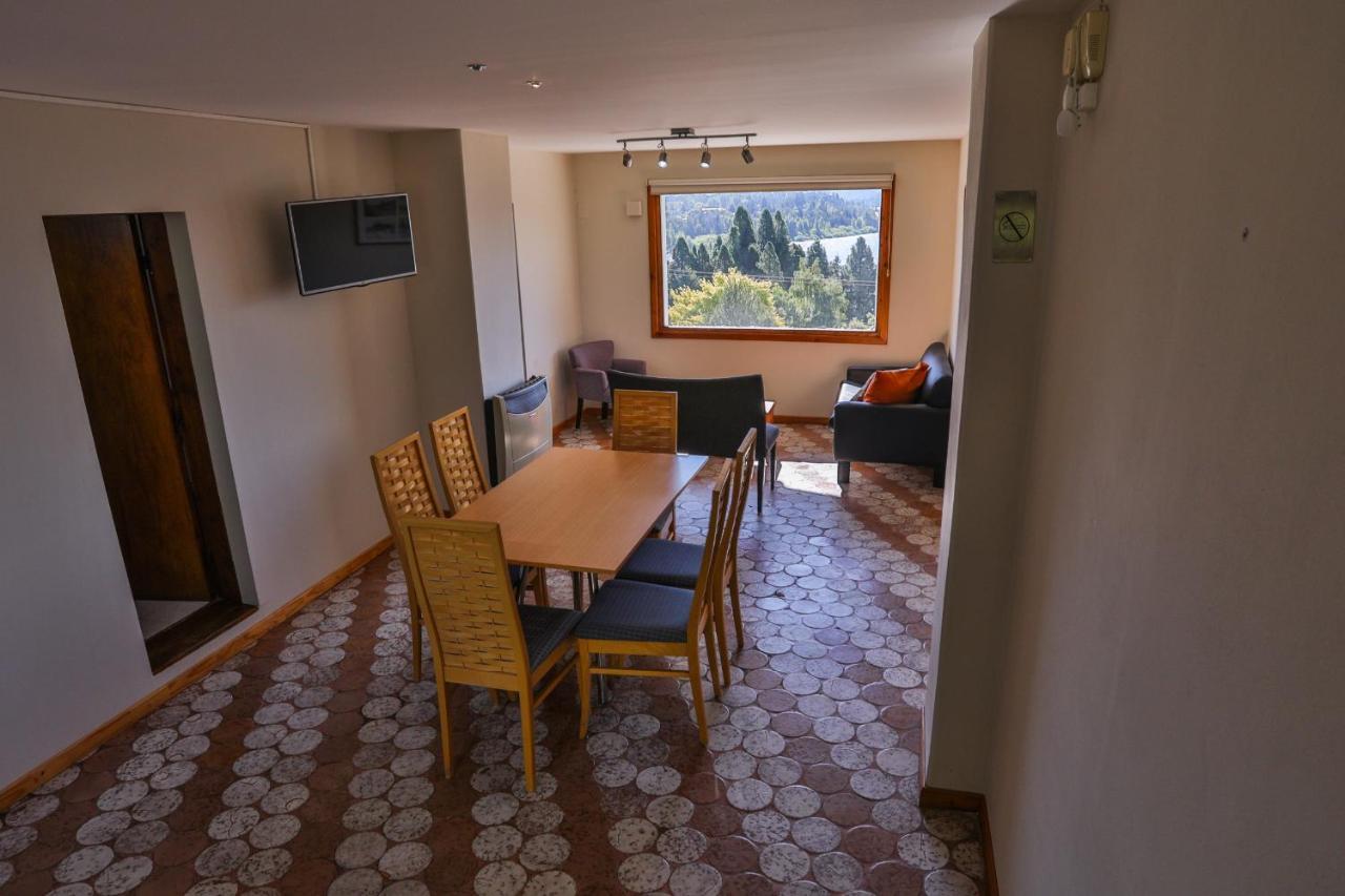 Bustillo 7500 Apartment *